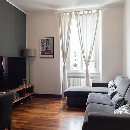 Apartment Elegante Bilocale A 15 Min Dal Duomo